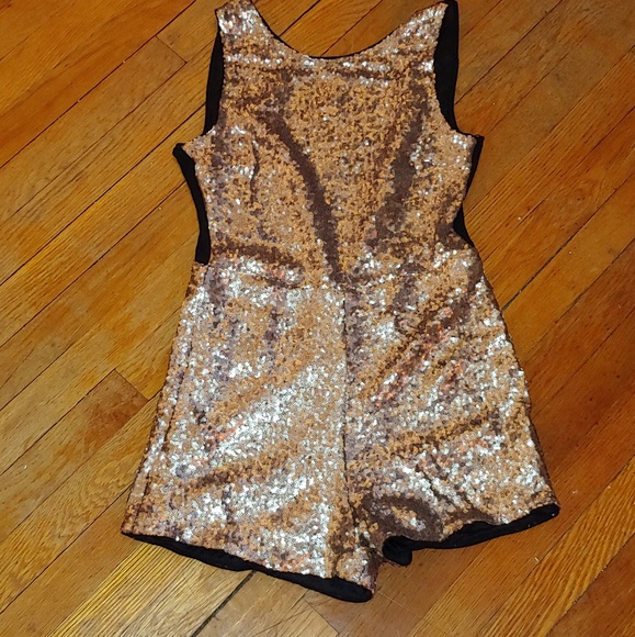Jealous Tomato Dresses & Skirts - Jealous Tomato gold sequinced romper sz Large